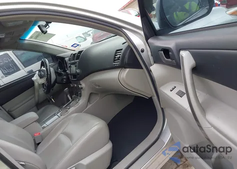 2013 Toyota Highlander Se V6 from USA, damaged, VIN 5TDZK3EH1DS091476